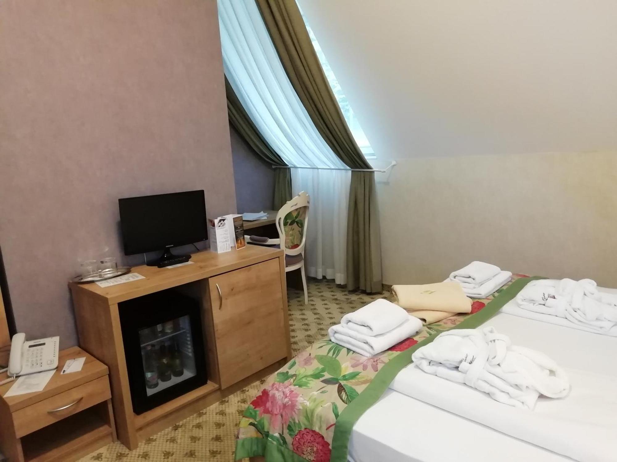 Hotel Batthyany Kuria Zalacsány Exteriér fotografie