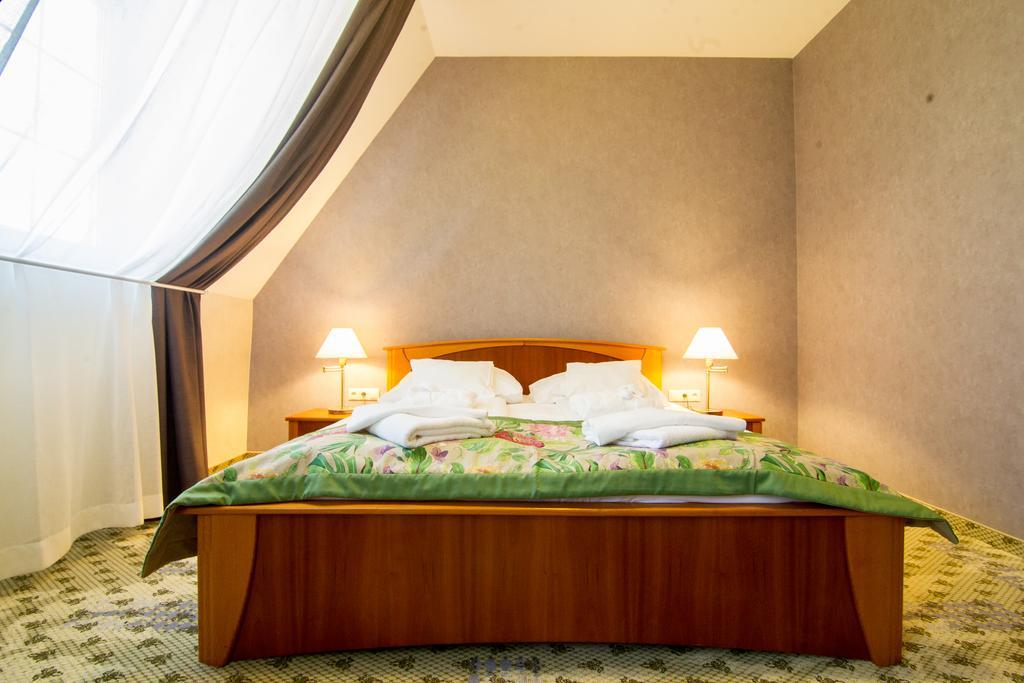 Hotel Batthyany Kuria Zalacsány Pokoj fotografie